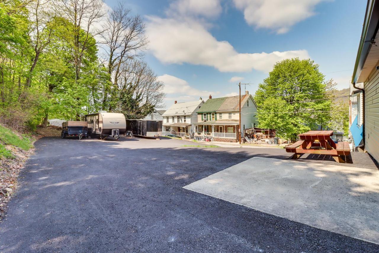 Lansford Vacation Rental Near Pocono Mountains! Barnesville Exterior foto